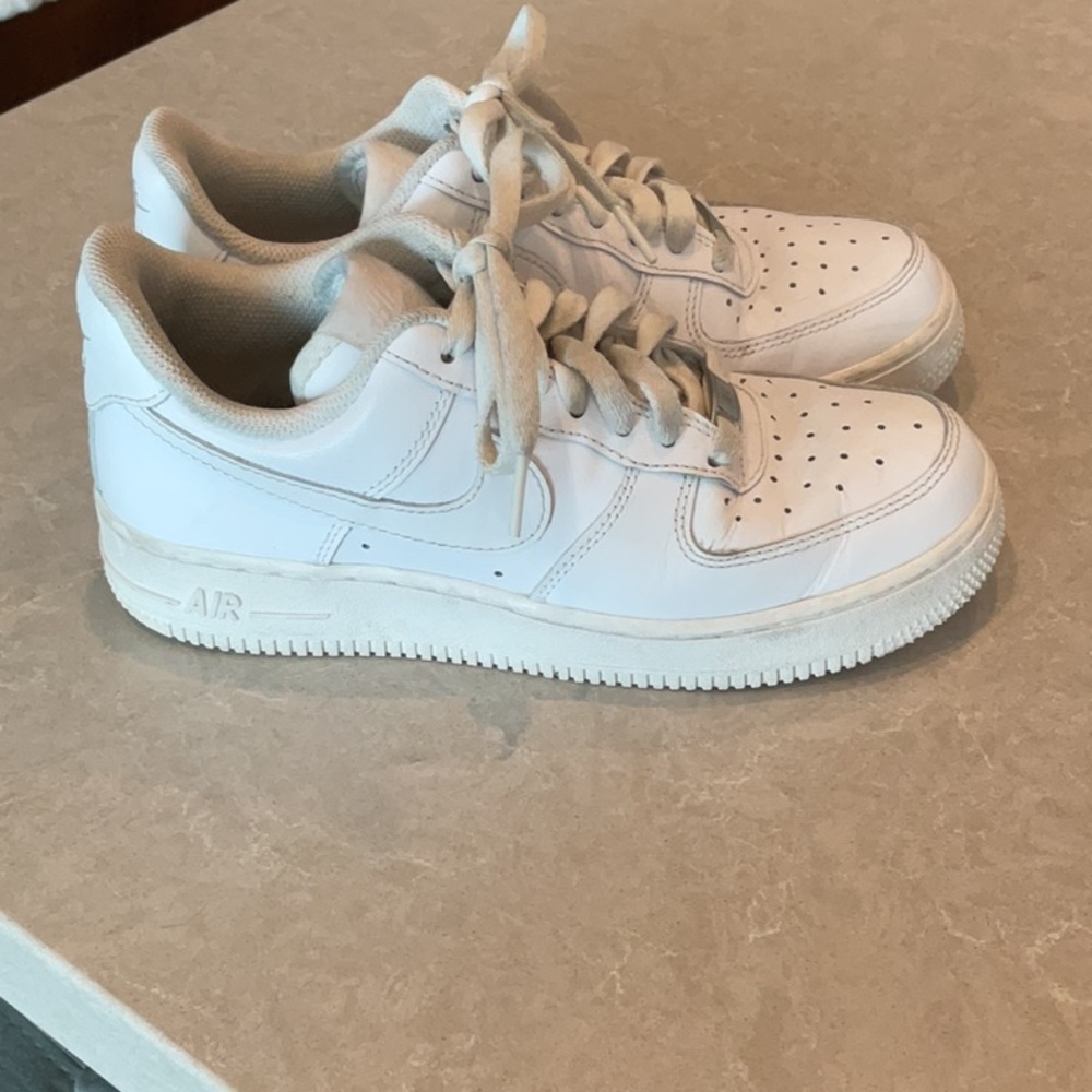 Nike Air Force 1 Shoes - Picture 4 of 14